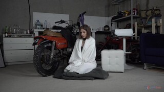 Natural Tits Anastasia Mistress Enjoys BDSM Fisting - putains passionnées en HD BIGWHORE.COM