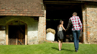 Czech Couple Outdoor Fun - prostitutas apaixonadas em HD BIGWHORE.COM