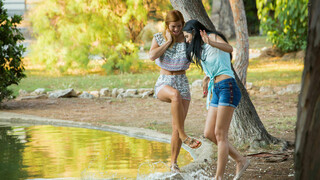 Natural Beauty Lesbian Play - namiętne dziwki w HD BIGWHORE.COM