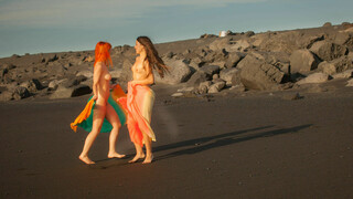 Ariel and Lorena's Outdoor Sex Adventure - pelacur berahi dalam HD BIGWHORE.COM