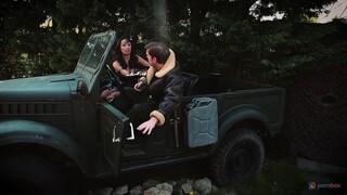 Wonder Woman XXX: Big Tits Brunette Anal Outdoor Sex - โสเภณีที่มีความหลงใหลใน HD BIGWHORE.COM