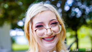 My Babysitter's Club Naughty Kid - leidenschaftliche Huren in HD BIGWHORE.COM